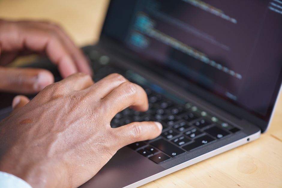 AI coding tools developer using modern IDE in 2026